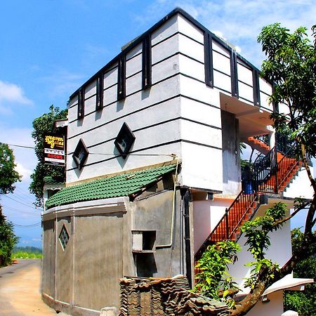 Heaven Gates Holiday Resort Ampitiya Exterior photo